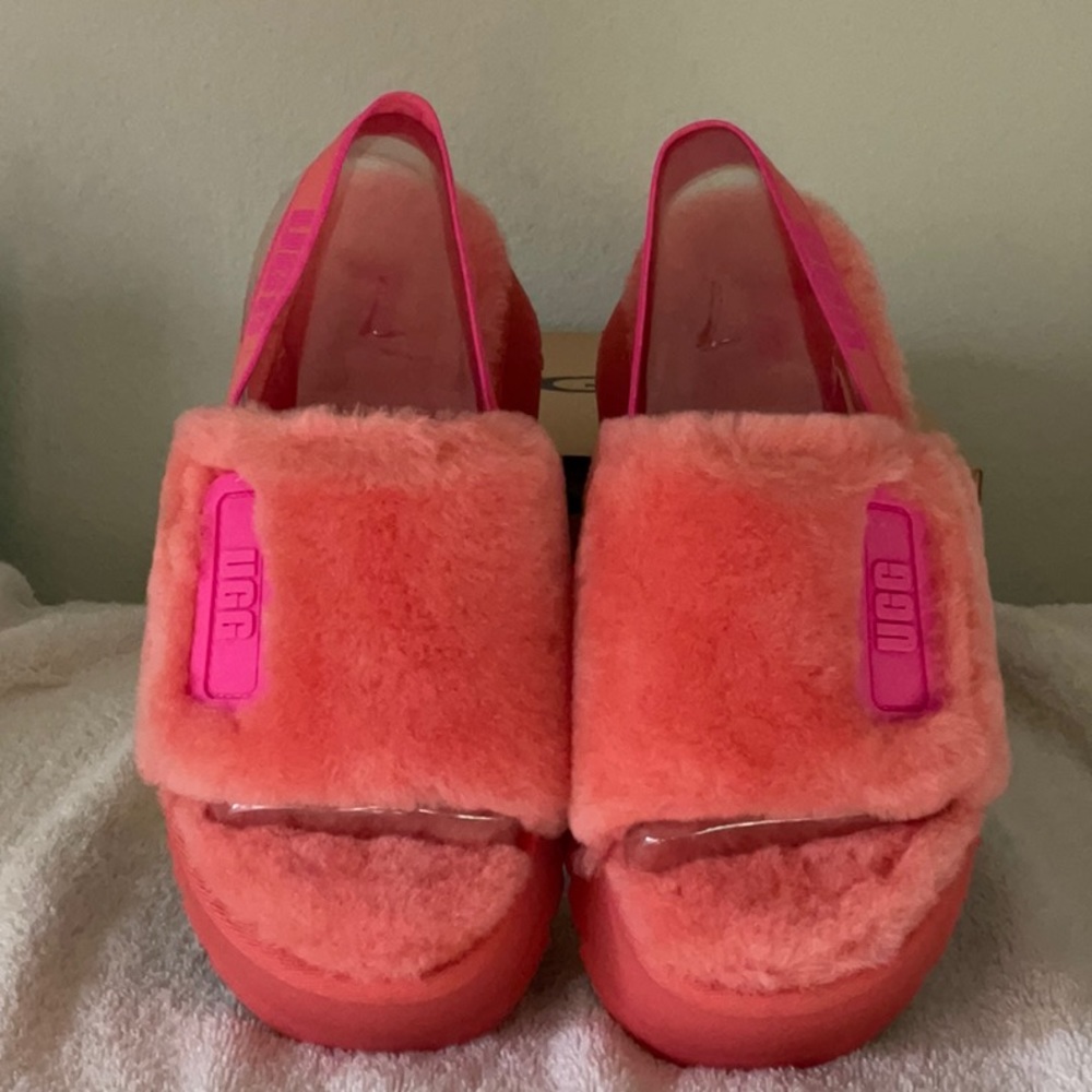 💿📀UGG DISCO SLIDE SANDALS - NWT - NIB💿📀 - Picture 3 of 12